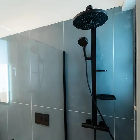 公寓 Incantevole Fronte Mare 1-2-3b