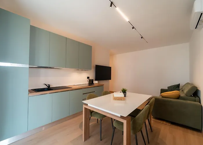 Апартаменты Incantevole Fronte Mare 1-2-3b Villa Rosa Di Martinsicuro